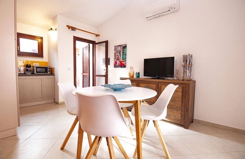 Trinita d'Agultu e Vignola Apartment | Sweet Home Mare LA TURRA