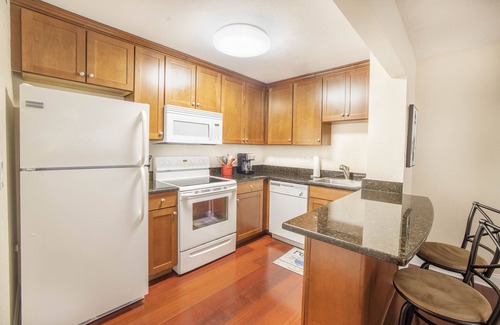 St. Petersburg Condo | Sweet Spot in Downtown St. Pit