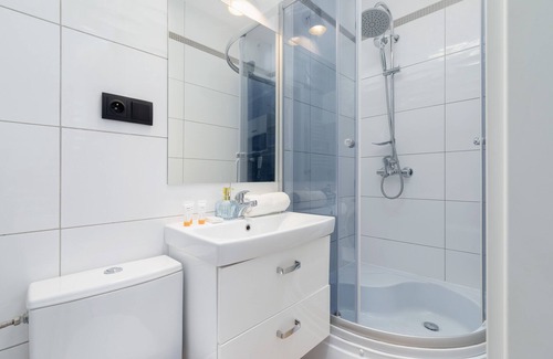 Pradnik Czerwony Apartment | Sweet Studio Krakow by Renters