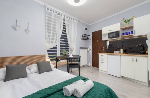 Pradnik Czerwony Apartment | Sweet Studio Krakow by Renters