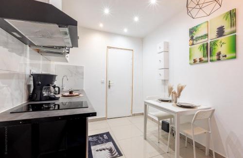 Lagny-sur-Marne Apartment | Sweethost - La Zen Room - Studio Proche Gare & Disneyland