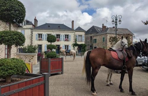 Chailland Bed & Breakfast | Sweeting's B & B Chailland