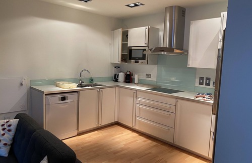 Gibraltar Apartment | Swimming pool apt facing the Rock of Gibraltar