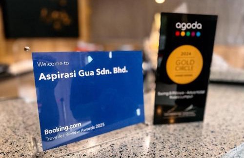 Subang Jaya Hotel | Swing & Pillows - USJ Taipan