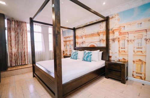 Subang Jaya Hotel | Swing & Pillows - USJ Taipan