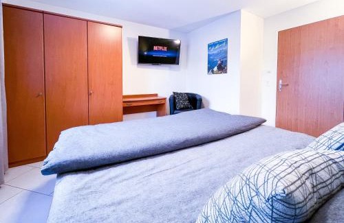 Sankt Moritz-Bad Apartment | swissme - 100qm - Balkon - 2 Bäder - Parkplatz - Fußbodenheizung