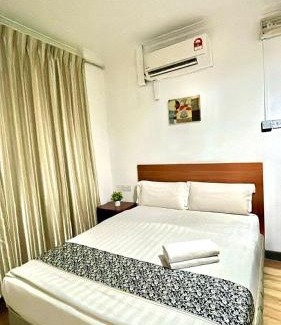Downtown Kota Kinabalu Hotel | Switz Paradise Hotel - 5 minute walk to Centre Point and 10 minute walk to waterfront-