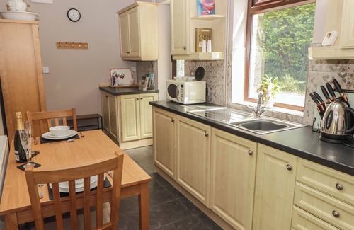 Bridgend Cottage | Swn Y Nant
