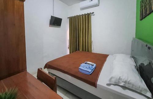 Tuban Hotel | Syafa Homestay Syariah Mitra RedDoorz