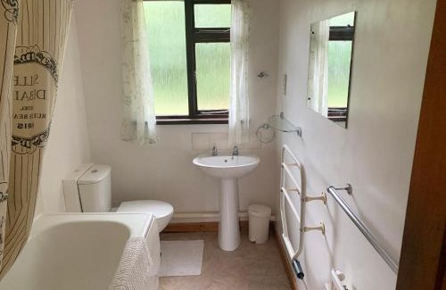 Bromham House | Sycamore Lodge Uk38193