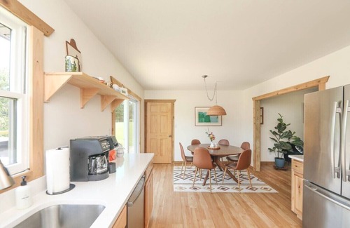 Afton House | Sycamore Shade: 151 House, HOT TUB, Mountain Views