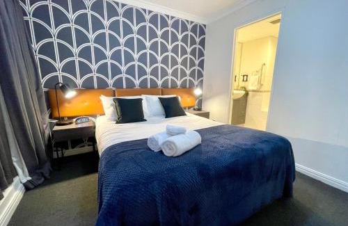 Haymarket Apartment | Sydney City Getaway 1 Bdrm Apt 2 Bathrms Sleeps 4