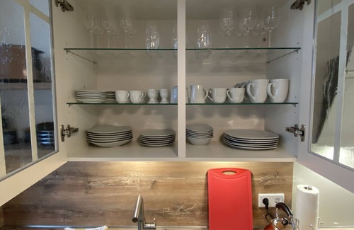 Hilden Apartment | Sylt:Fair-/Business-/FeWo Düsseldorf/Hilden 2 bedrooms for 4 persons 48 m²