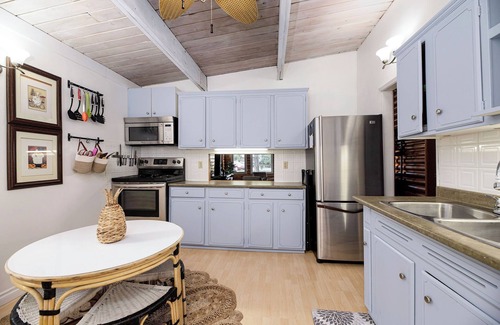 Sylvan Lake Cabin | Sylvan Cabin - 3 BR, Family Fun, Luxurious Yard!