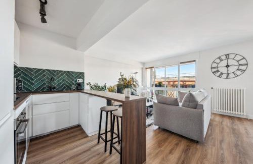 Quartier de Javel Apartment | Symphonie de l'élégance à javel by Weekome