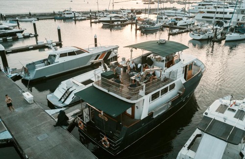 Queenstown Boat Rental | Synergy B