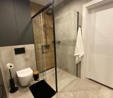 Srodmiescie Apartment | Szmaragdowy apartament w centrum Łodzi