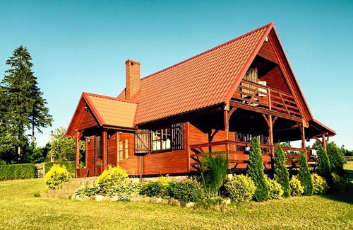 Borzestowska Huta Cabin | Sznureczki