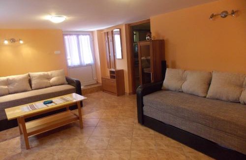Egerszalok Apartment | Szonja Apartman