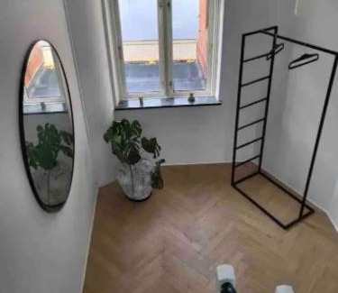 Tonder Apartment | Tønders bedste udsigt et værelse stue spisestue køkken badeværelse
