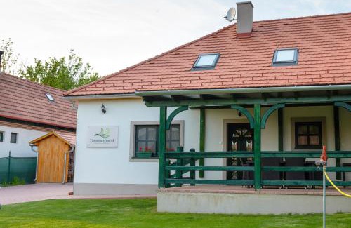 Zirc Apartment | Tündérgyöngye Apartmanház