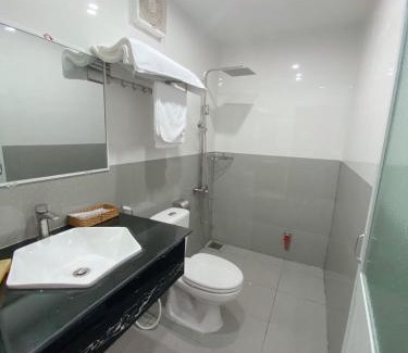 Ha Tien Hotel | Tường Vi Motel