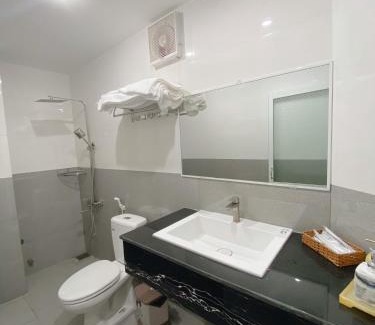 Ha Tien Hotel | Tường Vi Motel