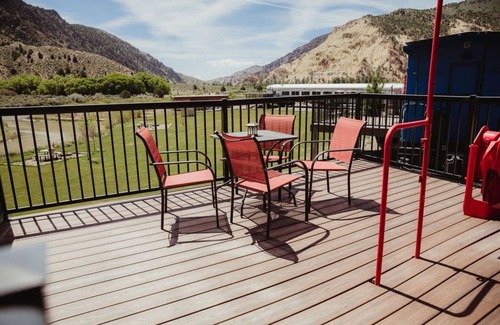 Sevier Apartment | T-0001) Missouri Pacific