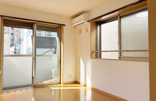 Takadanobaba Apartment | t akadababa subway 4 mins walk! Newly building 新築! 高田馬場駅 徒歩圏内大人気! Shinjuku新宿圈!高速无限制301