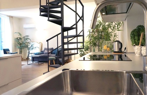 Ruggero Settimo Apartment | T-home - Stylish apartment in Palermo center