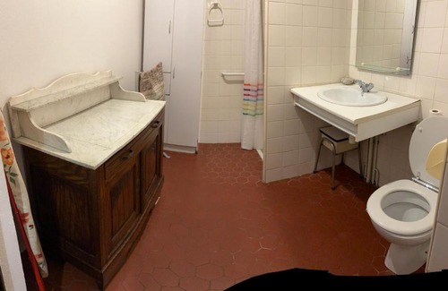 Uchacq-et-Parentis Apartment | T1 charme Landais à la ferme