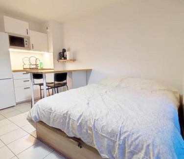 Costieres Apartment | T1 rénové à Nîmes