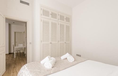 Museo Apartment | T1, Tirso de Molina, apartamento luminoso y tranquilo