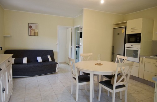 Bedarieux (ornac) Apartment | T2 45m² Climatisé, Avec Jardin et Parking - Lamalou Les Bains