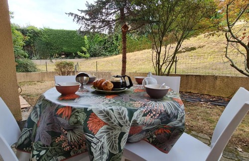 Balma Apartment | T2 55m² tout confort avec jardin. Cuisine et équipements neufs. Wifi TV parking