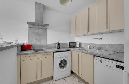 Amidonniers - Caffarelli Apartment | T2 Bord de Garonne hypercentre terrasse + Parking