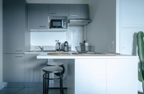 Cenon Apartment | T2 cosy Bordeaux - tram & parking