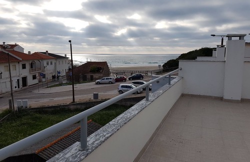 Paredes da Vitoria House | T2 Duplex Praia Paredes da Vitória
