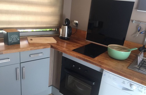 Saint-Martin Apartment | T2 ground floor, air conditioning placed in February 2023:)free public car park
