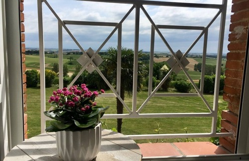 Avignonet-Lauragais Apartment | T2 in the countryside 30min from TOULOUSE jacuzzi/spa