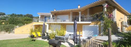 Viggianello Apartment | T2 Propriano vue mer, neuf, climatisé et classé 3 étoiles