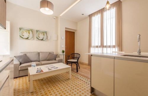 Museo Apartment | T2, Tirso de Molina, apartamento luminoso y tranquilo