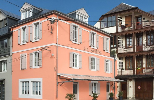 Bagneres-de-Bigorre Apartment | T2bis *, 200 m from the city center, 60m² with terrace