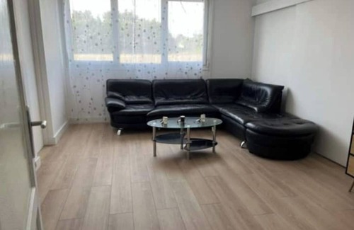 Lormont Apartment | T3 Calme et Rénové Prés Bordeaux