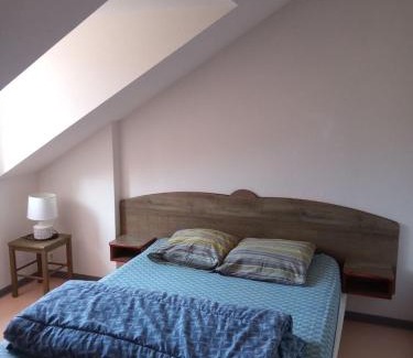 Saint-Geniez-d'Olt House | t3 duplex la maison du perroquet 2 chambres 2 piscines dans un village de vacances a saint geniez d'olt aux portes de l'Aubrac