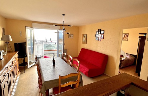 Saint-Marc-sur-Mer Apartment | T3 facing the sea in St Marc sur Mer, near La Baule 6 pers. 2 bdrms