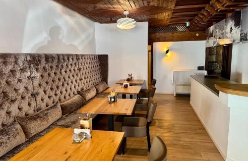 Dalaas Hotel | T3 Gasthof Spullersee