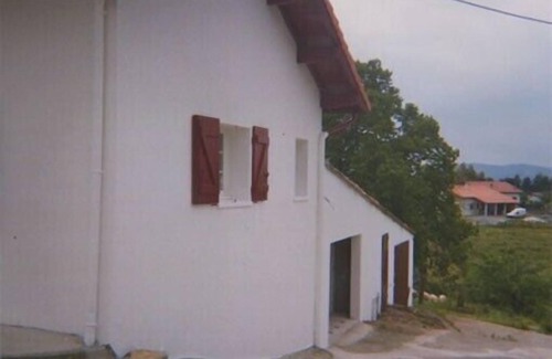 Saint-Palais Cabin | T3 in full nature, absolute calm, passage Chemin de St Jacques de Compostelle .
