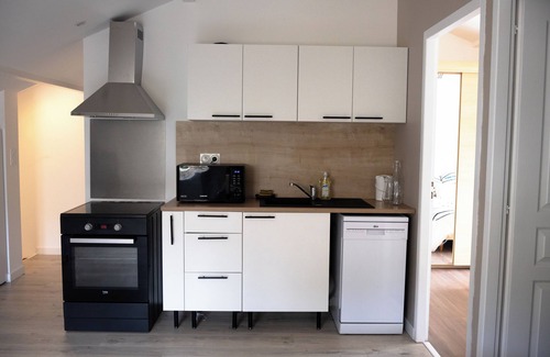 La Voulte-sur-Rhone Apartment | T3 in private house - parking, terrace and garden - Vallée de l'Eyrieux Ardèche