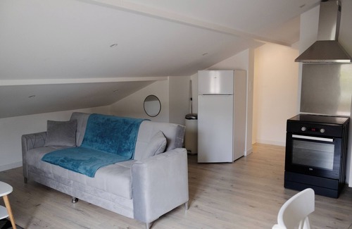 La Voulte-sur-Rhone Apartment | T3 in private house - parking, terrace and garden - Vallée de l'Eyrieux Ardèche